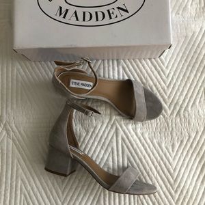 Steve Madden irenee sandals, grey suede, 7.5US